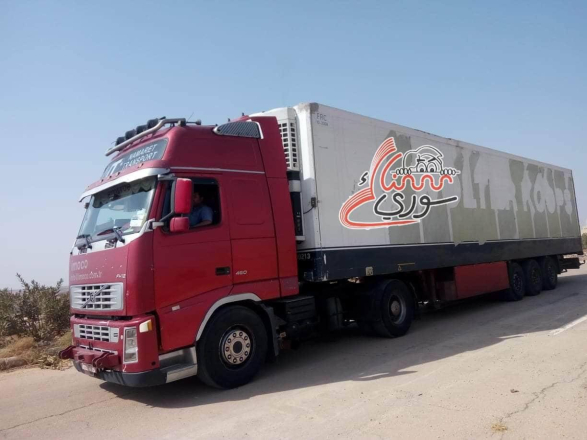 الأردن يرفع حظر الاستيراد عن المنتجات السورية.. مقابل رسوم تصل إلى 100%