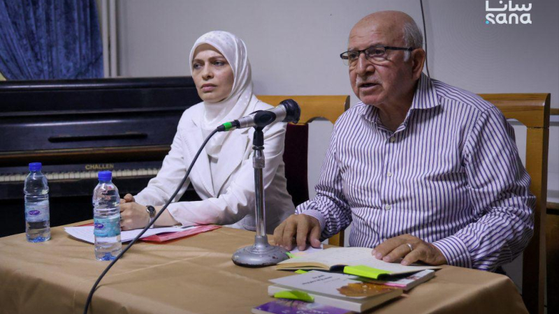 IMG 9988 ‏"نزهة في رياض‏ الشعر".. أمسية في دمشق تستعيد تنوّع القصيدة وتجاربها المختلفة