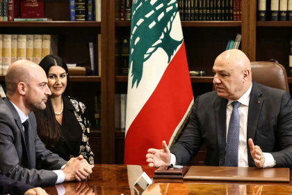عون: لبنان يرحب بأي صيغة دولية تمنع الفراغ الأمني في الجنوب بعد انسحاب “اليونيفيل”‏