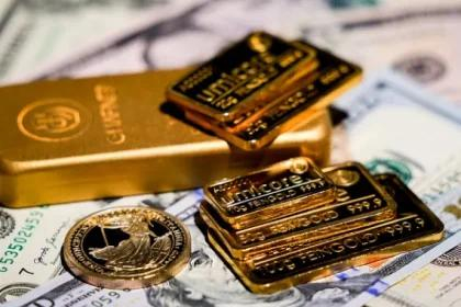الذهب أدنى من مستوياته منذ 3 أشهر مع تزايد التوقعات برفع الفائدة الأمريكية