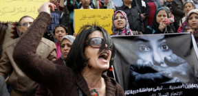 حملات تضامن مع نساء مصر.. فما تأثيرها على أرض الواقع؟