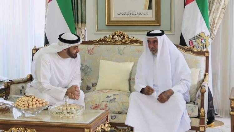 شمرا أخبار فيديو خليفة بن زايد يستقبل ولي عهد أبو ظبي بمقر إقامته في فرنسا