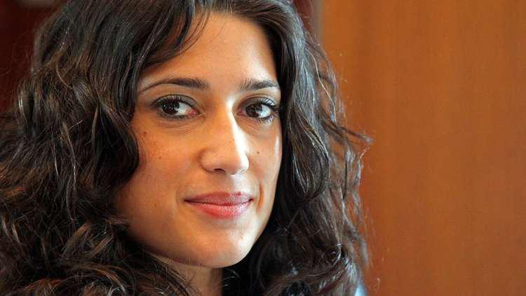 شمرا أخبار حفيدة ذو الفقار علي بوتو لا أريد أن نكون شبه قارة من الأيتام