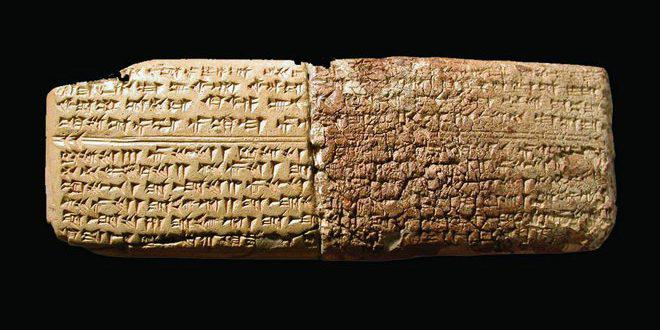 موقع تشيكي: المقطوعة الموسيقية الأولى في العالم المكتشفة في رأس شمرا تشكل عملاً فنياً فريداً