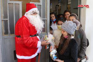 الكنيسة الإنجيلية الوطنية في درعا تحتفل بأعياد الميلاد ورأس السنة الميلادية