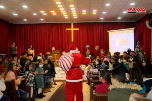 الكنيسة الإنجيلية الوطنية في درعا تحتفل بأعياد الميلاد ورأس السنة الميلادية