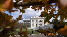 الكشف عن رسالة خفية على موقع البيت الأبيض في أعقاب تنصيب بايدن