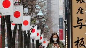 مسؤول صحي ياباني يحذر من التأثير الذي قد تسببه قيود الاتحاد الأوروبي على تصدير لقاح كورونا