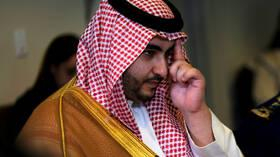 "تغريدة" لوزير الدفاع السعودي عقب قرار وقف واشنطن دعمها للتحالف العربي في اليمن