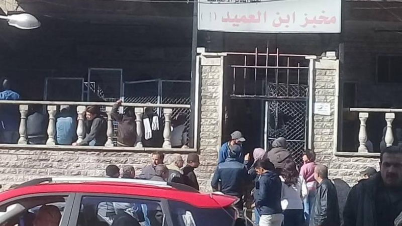 وزارة التجارة الداخلية: تراجع ملحوظ لظاهرة الازدحام على أفران الخبز بدمشق بعد تنفيذ سلسلة من الإجراءات (صور)