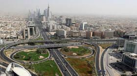 السعودية تسجل ارتفاعا ملحوظا في الإصابات اليومية بكورونا