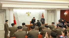 كوريا الشمالية.. مسيرات عمالية لرفع الروح المعنوية لتحقيق خطة كيم جونغ أون