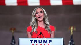 لارا ترامب: 