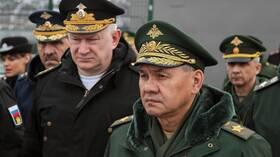 وزارتا الدفاع في روسيا وأوزبكستان تعدان برنامج شراكة بينهما
