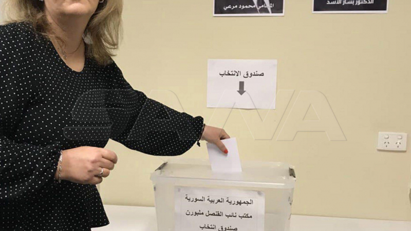 بالصورة ..عمليات الاقتراع في انتخابات رئاسة الجمهورية العربية السورية للسوريين المقيمين في الخارج