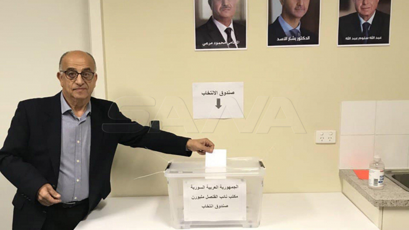 بالصورة ..عمليات الاقتراع في انتخابات رئاسة الجمهورية العربية السورية للسوريين المقيمين في الخارج