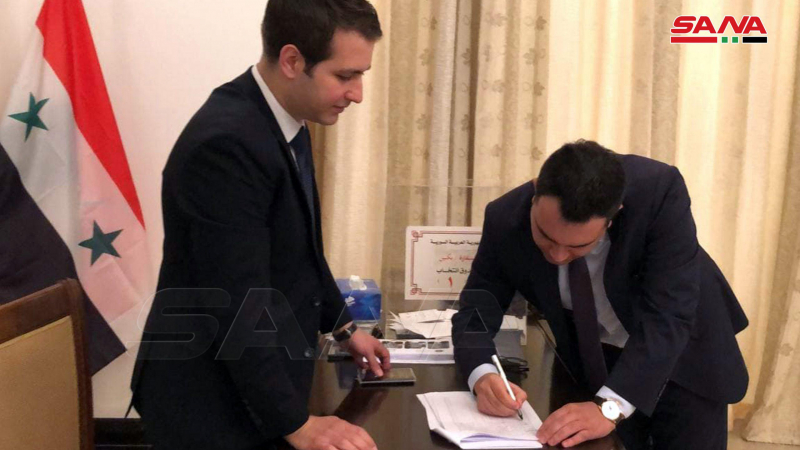 بالصورة ..عمليات الاقتراع في انتخابات رئاسة الجمهورية العربية السورية للسوريين المقيمين في الخارج