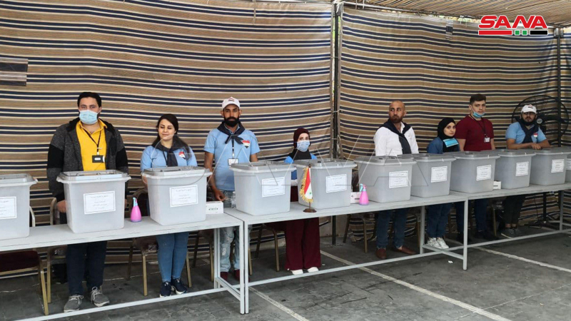 بالصورة ..عمليات الاقتراع في انتخابات رئاسة الجمهورية العربية السورية للسوريين المقيمين في الخارج
