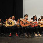 100 طفل وطفلة يغنون على مسرح مجمع دمر احتفالاً بانتخاب الدكتور بشار الأسد رئيساً للجمهورية