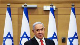 نتنياهو: لابيد وبينيت يصادران من إسرائيل حرية العمل ضد إيران