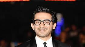 شاهد.. الفنان المصري أحمد حلمي ينشر فيديو له مع الفنان الراحل حسن حسني