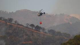 إجلاء المئات مع اشتداد حريق الغابات في جنوب غرب إسبانيا