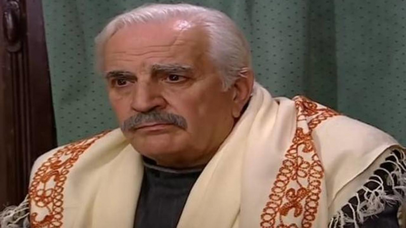 وفاة نجل ممثل سوري شهير بسبب تداعيات فيروس "كورونا"