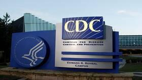 الولايات المتحدة تعتزم الموافقة على لقاحات لكوفيد-19 أقرتها منظمة الصحة للمسافرين الدوليين