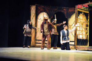 زيناتي قدسية يستعيد رائعة وليد إخلاصي مسرحية (ابراهيم وصفية)