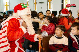 بمناسبة أعياد الميلاد.. فعاليات متنوعة بمدينة درعا في الكنيسة الإنجيلية