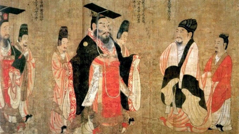 عرفت الصين القديمة فوائد القرنفل منذ العام 200 قبل الميلاد خلال حكم سلالة هان
