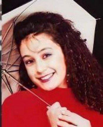 انتشار صورة نادرة لـ كاريس بشار