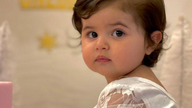 إبنة شقيق ناصيف زيتون تخطف الأنظار بجمالها