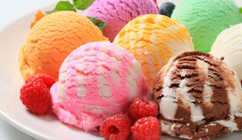 ايجابيات وسلبيات تناول الآيس كريم