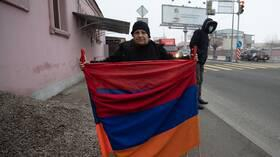 المعارضة تقرر استئناف الاحتجاجات في يريفان