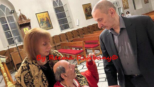أحدث ظهور لفيروز برفقة ولديها زياد وهلي الرحباني.. والأخير حديث الجمهور (صور) -