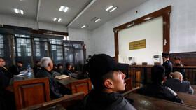 مصر.. المحكمة تصدر حكما مشددا على زوج وزيرة الصحة السابق والعفو عن ضابط سابق بالجيش