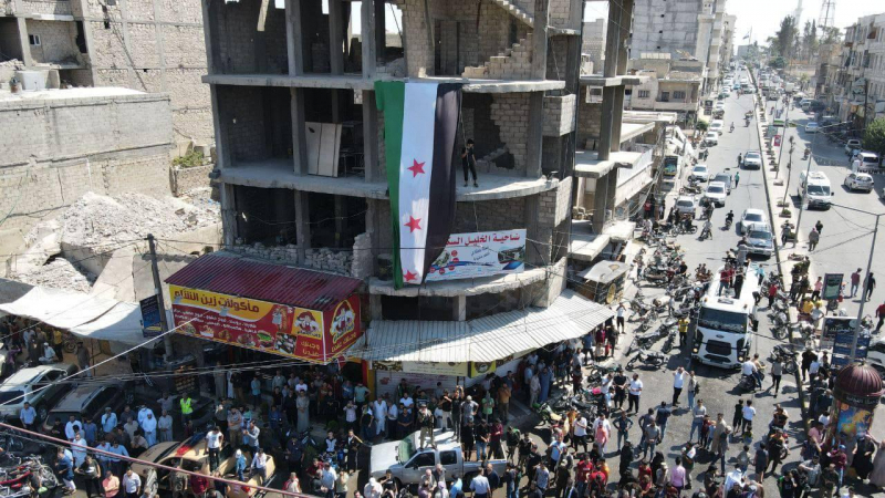 تظاهرات حاشدة في شمال سوريا تنديدا بتصريحات تشاووش أوغلو (صور)