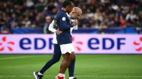 كوندي يغادر مباراة فرنسا والنمسا مصابا