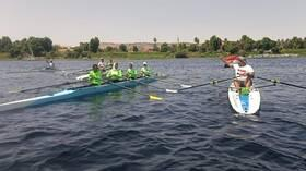مصريان يبدآن أطول رحلة تجديف في نهر النيل