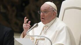 البابا فرنسيس: على الكنيسة الكاثوليكية أن تتطور لمواكبة الحياة