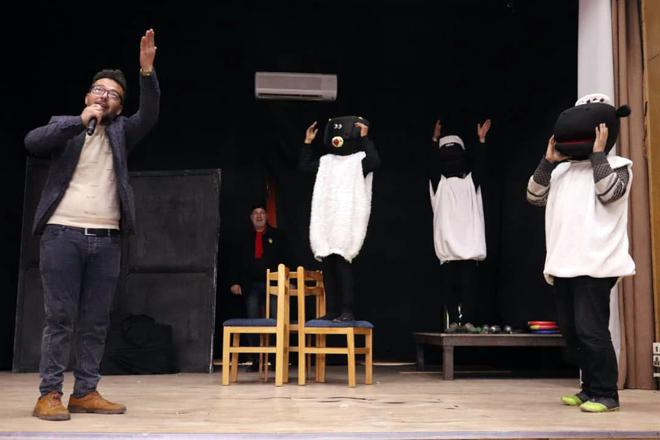سعيد طوقتلي… تجربة بارزة في مسرح الطفل بحمص