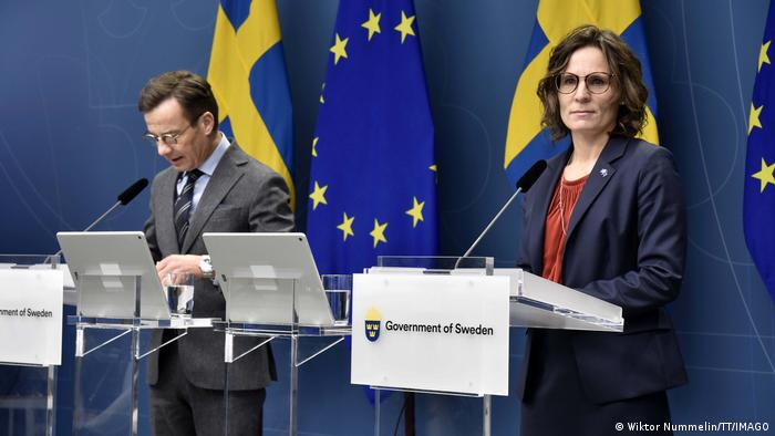 الحكومة السويدية تمنح المزيد من الحوافز للاجئين لمغادرة البلاد 