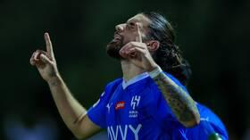 الهلال يعبر الجبلين (فيديو)