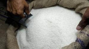 ما هي «الضميمة على مادة السكر» وهل ستؤثر على الأسعار في الأسواق؟