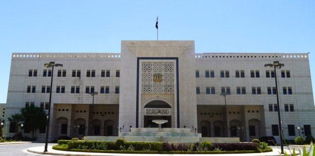 رئاسة مجلس الوزراء توافق على عدد من توصيات اللجنة الاقتصادية في الصحة والكهرباء والخدمات