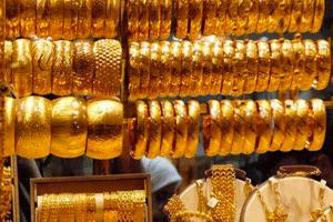 تراجع طفيف بأسعار الذهب في سوريا اليوم: الغرام يتجاوز الـ 950 ألف ليرة والليرة الذهبية تلامس 8 مليون