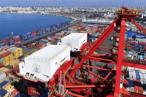 230 مليون يورو لتحديث مرفأ اللاذقية.. المرحلة الثانية من الاتفاق السوري الفرنسي تنطلق 