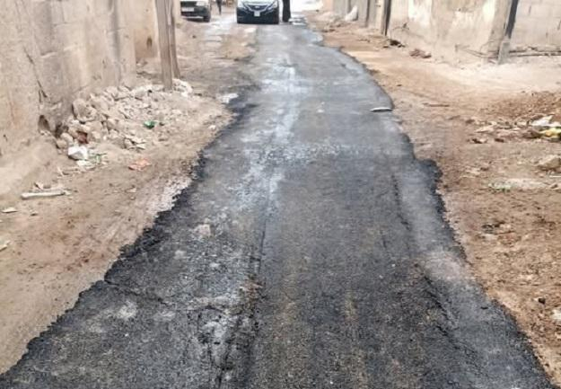 صوت الناس يُصلح الطريق: استجابة رسمية بعد فضح تنفيذ سيء بمخيم درعا