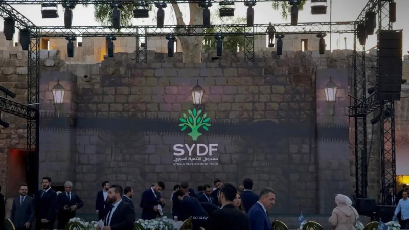 صندوق التنمية بانتظار 20 مليون دولار من الرئاسة .. 5 أشهر بلا مشاريع ودون وفاء بالتعهدات